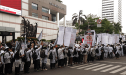 宗教的規範と社会活動と分けて考えるインドネシアの良心的な庶民感覚