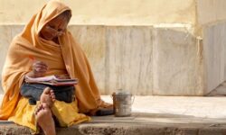 インドネシアでは無宗教の日本人でも身近に意識せざるを得ない魂や霊