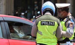 イミグレ・警察・税務署などインドネシアの公的機関のサービスの改善
