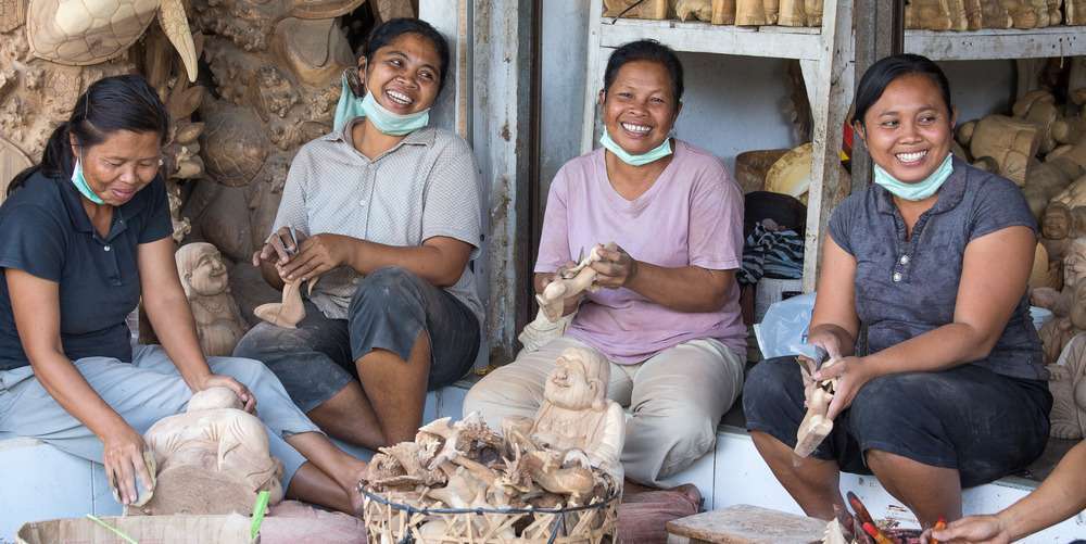 インドネシア語の接頭辞と接尾辞は無理なく発音しやすいように自然に変化した結果 規則で覚えるより単語で覚えたほうが早い インドネシアのitサービス会社 バテラハイシステム