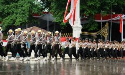 インドネシア国軍の二重機能から民主化による文民統制への移行